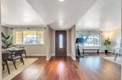 7180 Orchard Dr, Gilroy CA  95020-6307 exterior