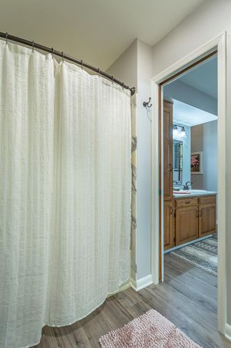 211 Bayshore Dr, Saint George Island FL  32328-3365 exterior