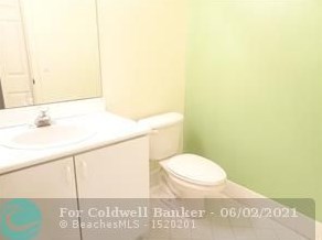 1970 102 Ter, Hollywood FL exterior