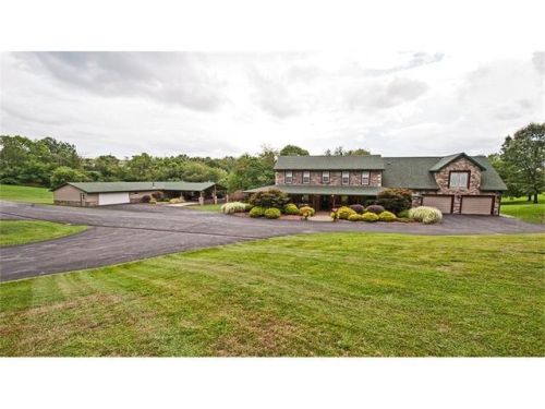 2139 Sunset Ridge Ln, Portersville, PA 16051-4031