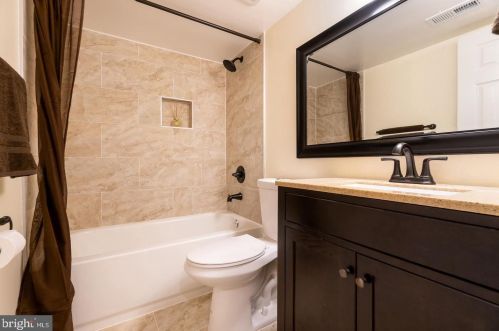 2927 Cherry St, Falls Church VA  22042-2248 exterior