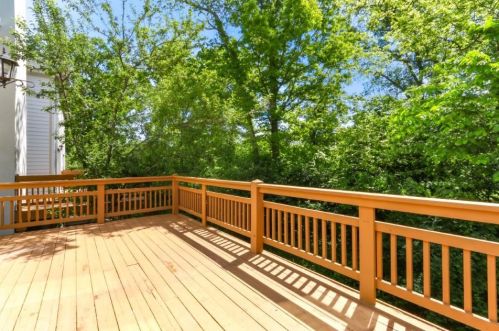 1597 Woodland Dr, Lake Geneva WI  53147-4960 exterior