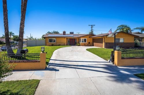 795 40th St, San Bernardino, CA 92404-1448
