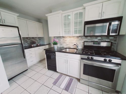 444 Bedford St, Stamford, CT 06902-1503
