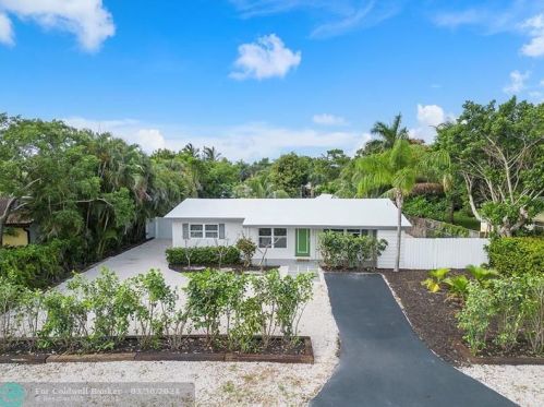250 10th St, Boca Raton, FL 33432-2638