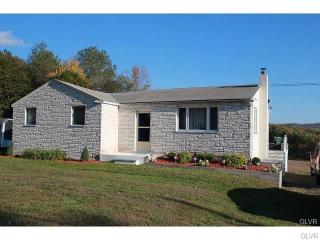 568 State Rd, Barnesville, PA 18214-2617