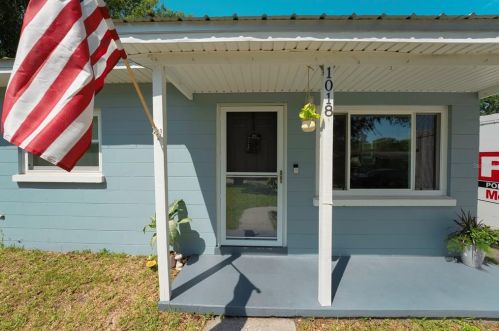 1018 Meadow Ave, Lakeland, FL 33801-2930