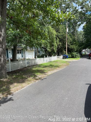 51 Syringa St, Browns Mills NJ  08015-2030 exterior