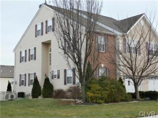 7074 Hunt Dr, Macungie, PA 18062-9228