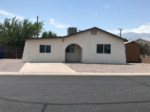 1319 Tucson St, Safford, AZ 85546-3744