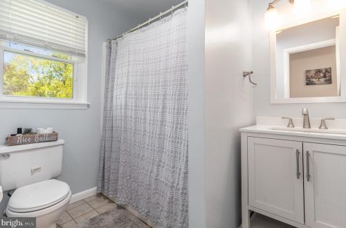 81 Moongale Dr, Carlisle PA  17013-2116 exterior