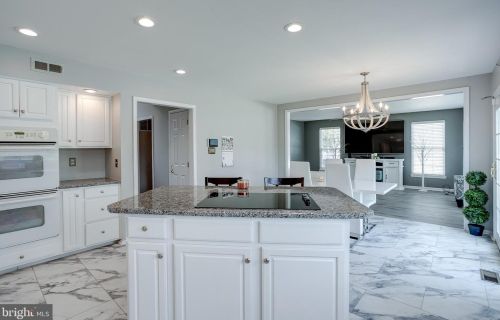 218 Harrogate Dr, Lumberton Township NJ  08048-5050 exterior