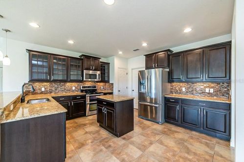 3521 Spinning Reel Ln, Kissimmee, FL 34746-1845