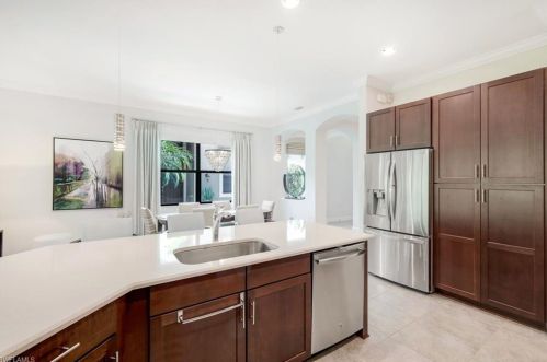 9433 Isla Bella Cir, Bonita Springs FL  34135-7276 exterior