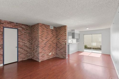 1329 Elderberry Ave, Ontario CA  91762-1018 exterior
