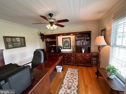 803 Hook Hill Rd, Richmond National Battlefiel VA  22835-3505 exterior