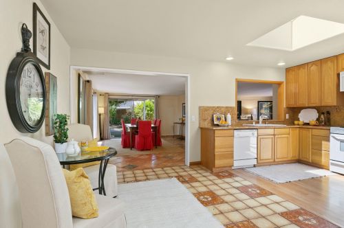 5087 San Bernardo Pl, Santa Barbara, CA 93111-2607