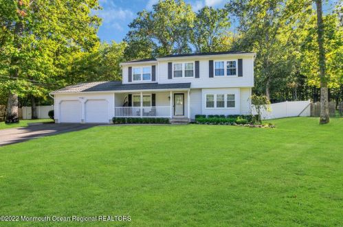 175 White Rd, Jackson Twp NJ  08527-5012 exterior