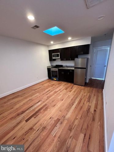 58 Galveston Pl, Washington DC  20032-2049 exterior