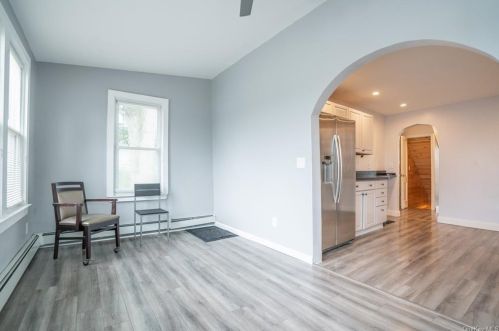 63 Entrance Way, Mahopac NY  10541-1328 exterior