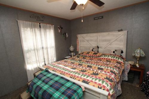 424 Leslie Trce, Washington Court House OH  43160-9422 exterior