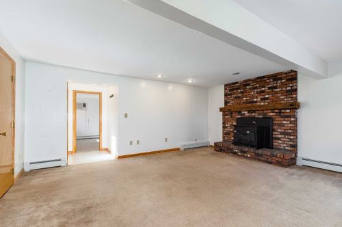 33 Gail Ln, Poughquag NY  12570-5034 exterior