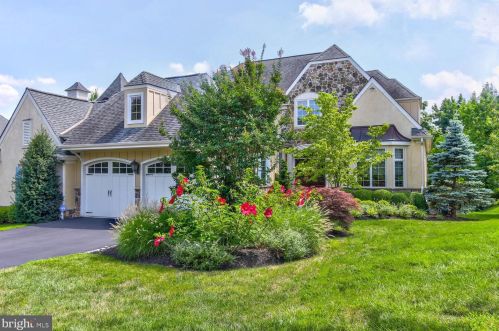 259 Valley Ridge Rd, Haverford, PA 19041-2028