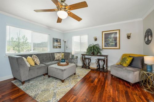 2376 Harness Dr, Pope Valley, CA 94567-9415