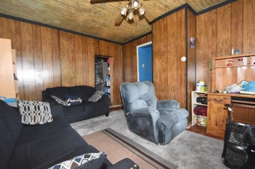 44 Hartford St, Pittsburgh, PA 15203-1307