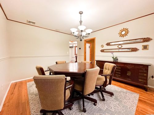 3 Josephine Ln, Northport NY  11768-2706 exterior