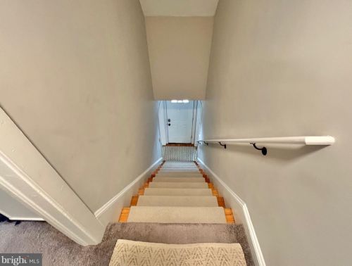 35 Wilbur Henry Dr, Florence NJ  08518-2701 exterior