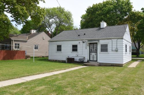 3135 82, Milwaukee WI 53222-3899 exterior