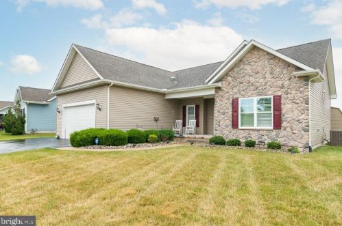 29621 Riverstone Dr, Milton, DE 19968-3927
