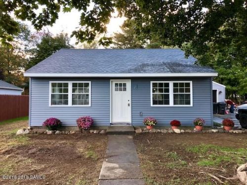 43 Hillcrest Ave, Glens Falls, NY 12804-1973