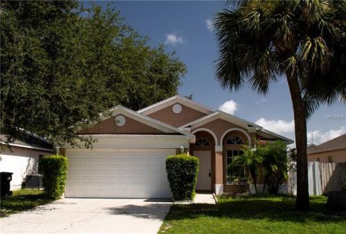 7029 Hickory Branch Cir, Orlando, FL 32818-3352