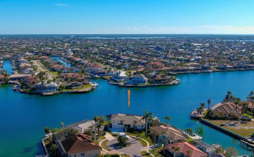 981 Abaco Ct, Marco Island, FL 34145-4404