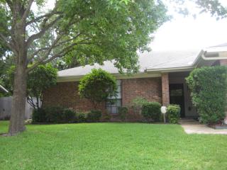 1500 Starshadow Dr, Richardson TX  75081-2552 exterior