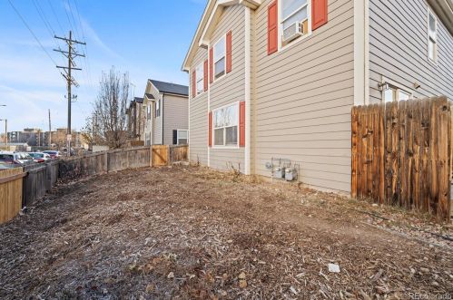 1439 Irving St, Denver CO 80211-3160 exterior