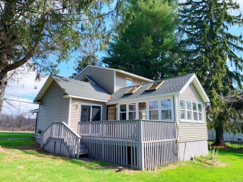 75 Sackett Lake Rd, Monticello NY  12701-4514 exterior