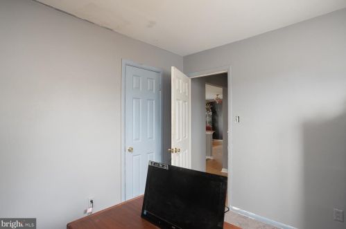 410 Cherokee Dr, Browns Mills NJ  08015-6444 exterior