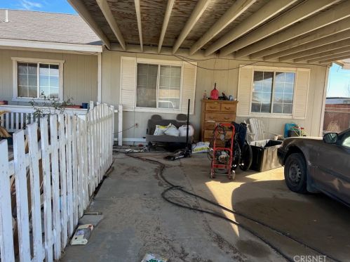 16622 Mossdale Ave, Lancaster, CA 93535-7137