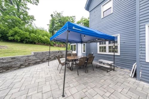 24 Orchard St, Marlborough NY  12542-6149 exterior