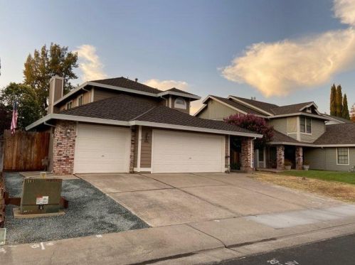 9530 Newington Way, Elk Grove, CA 95758-4474