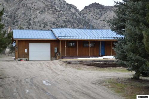 114977 Us Highway 395, Topaz, CA 96133-9105