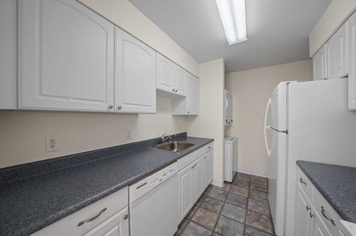 2712 Pne Cone Ct, Poughkeepsie NY  12603-7112 exterior