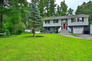 6406 Zorn Rd, Albany, NY 12203-5941
