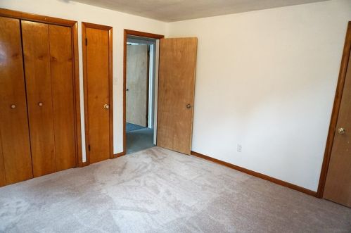 453 Janice Dr, Pittsburgh PA  15235-3021 exterior