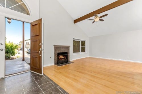 15240 Segovia Ct, San Diego, CA 92129-1301