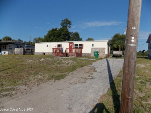 3080 Larkin Rd, Mims, FL 32754-5607