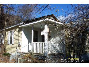 889 Brookside Cp Rd, Hendersonville NC  28792-7279 exterior